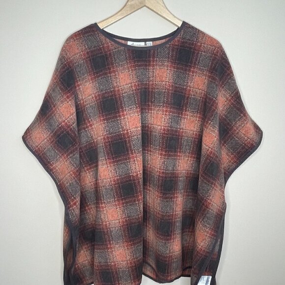 𝅺denim and company plaid pullover poncho - Picture 7 of 7